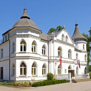 Baldones medību pils (Baldones Baltā pils) Baldones medību pils (Baldones Baltā pils)