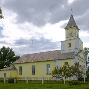 Rudzātu Svētā Jēkaba Romas katoļu baznīca Rudzātu Svētā Jēkaba Romas katoļu baznīca