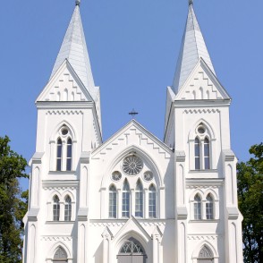 Bikavas Vissvētās Jēzus Sirds Romas katoļu baznīca Bikavas Vissvētās Jēzus Sirds Romas katoļu baznīca