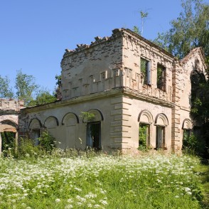 Anspoku medību pils drupas Anspoku medību pils drupas