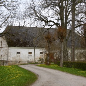 Stendes muižas saimniecības ēka Stendes muižas saimniecības ēka