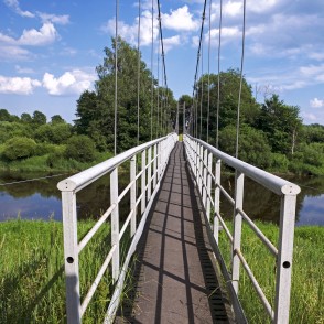 Vecsaikavas gājēju tilts pār Aivieksti Vecsaikavas gājēju tilts pār Aivieksti