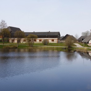 Stendes muižas saimniecības ēkas Stendes muižas saimniecības ēkas