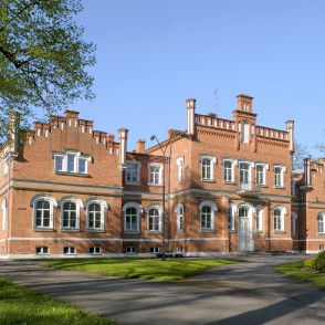 Mežmuižas pils Mežmuižas pils