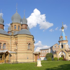 Jēkabpils Sv. Gara pareizticīgo baznīca un vīriešu klosteris Jēkabpils Sv. Gara pareizticīgo baznīca un vīriešu klosteris