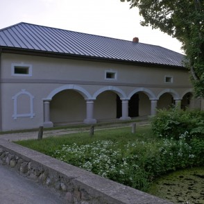 Vestienas muižas stallis Vestienas muižas stallis