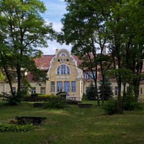 Vecbebru muižas kungu māja Vecbebru muižas kungu māja