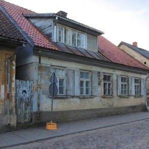 Kuldīgas vecpilsēta, Raiņa iela 9 Kuldīgas vecpilsēta, Raiņa iela 9