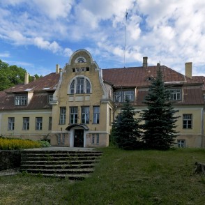 Vecbebru muižas kungu māja Vecbebru muižas kungu māja