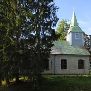 Meņģeles evaņģēliski luteriskā baznīca Meņģeles evaņģēliski luteriskā baznīca