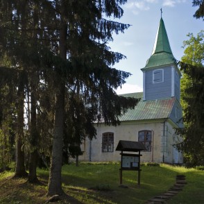 Meņģeles evaņģēliski luteriskā baznīca Meņģeles evaņģēliski luteriskā baznīca