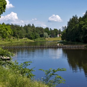 Pontonu laipa pār Ogres upi Pontonu laipa pār Ogres upi