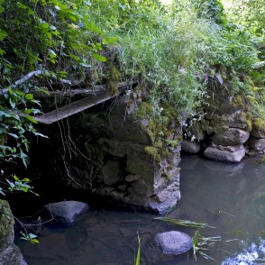 Akmens tilts pār Imulu pie Lielsatiķiem Akmens tilts pār Imulu pie Lielsatiķiem