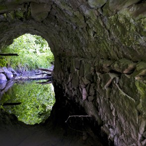 Akmens tilts pār Imulu pie Lielsatiķiem Akmens tilts pār Imulu pie Lielsatiķiem