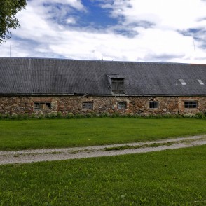 Kandavas mācītājmuižas saimniecības ēka Kandavas mācītājmuižas saimniecības ēka