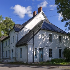 Valgales muižas kungu māja Valgales muižas kungu māja