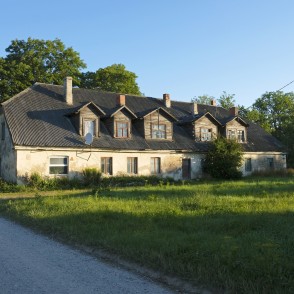 Dzīvojamā māja Zilgmes pie Aizdzires muižas Dzīvojamā māja Zilgmes pie Aizdzires muižas