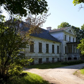 Lestenes muižas kungu māja Lestenes muižas kungu māja