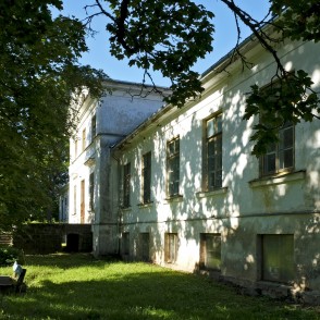 Lestenes muižas kungu māja Lestenes muižas kungu māja