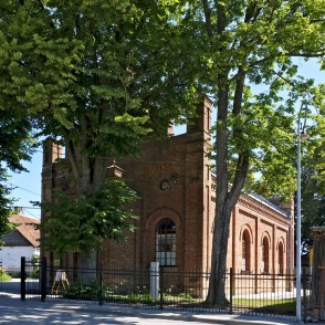 Sv. Stefana Tukuma Romas katoļu baznīca Sv. Stefana Tukuma Romas katoļu baznīca