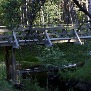 Gājēju tilts pār Ķikanu Ventspils novadā Gājēju tilts pār Ķikanu Ventspils novadā