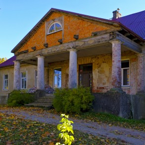 Lodes muižas kungu māja Lodes muižas kungu māja