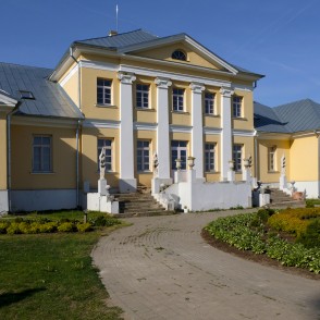 Bruknas muižas kungu māja Bruknas muižas kungu māja