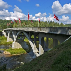 Siguldas tilts Siguldas tilts