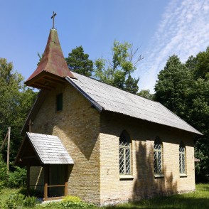 Ulmales - Labraga evaņģēliski luteriskā baznīca Ulmales - Labraga evaņģēliski luteriskā baznīca