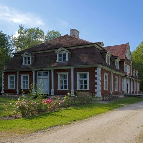 Ungurmuižas kungu māja Ungurmuižas kungu māja