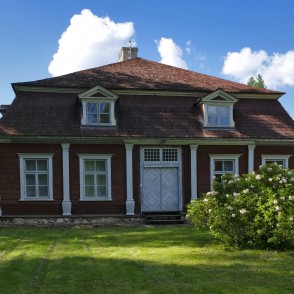 Ungurmuižas kungu māja Ungurmuižas kungu māja