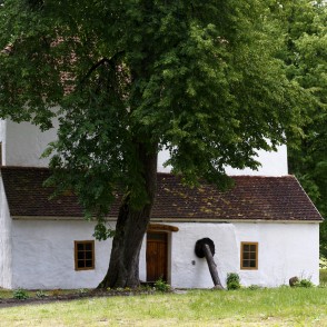 Stendes muižas Bruņinieku pils Stendes muižas Bruņinieku pils