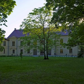 Vārmes muižas kungu māja (pamatskola) Vārmes muižas kungu māja (pamatskola)