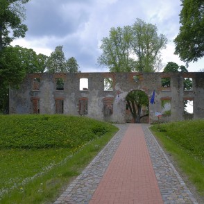 Grobiņas pilsdrupas Grobiņas pilsdrupas