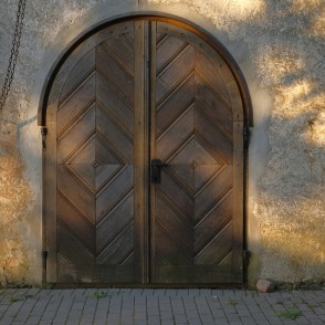 Užavas luterāņu baznīcas ieejas portāls Užavas luterāņu baznīcas ieejas portāls