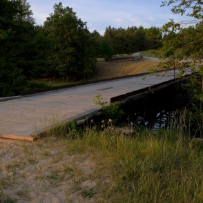 Gājēju tilts pie Užavas ietekas jūrā Gājēju tilts pie Užavas ietekas jūrā