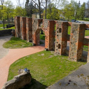 Grobiņas viduslaiku pils Grobiņas viduslaiku pils