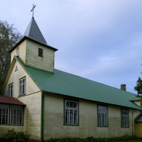 Bātes-Vaiņodes luteriskā baznīca Bātes-Vaiņodes luteriskā baznīca