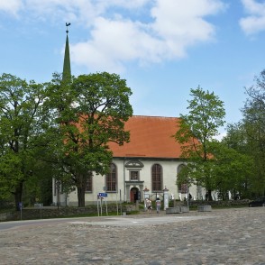 Limbažu Sv. Jāņa evanģēliski luteriskā baznīca Limbažu Sv. Jāņa evanģēliski luteriskā baznīca