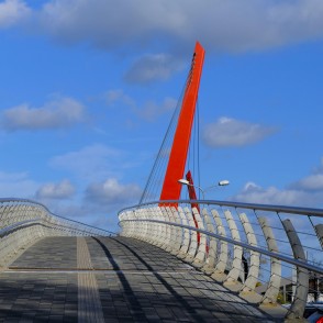 Mītavas tilts Mītavas tilts