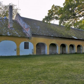 Jaunraunas muižas klēts Jaunraunas muižas klēts