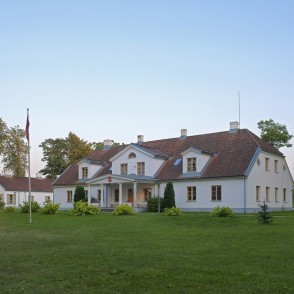 Skangaļu muižas kungu māja Skangaļu muižas kungu māja