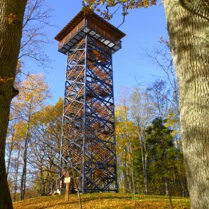 Skatu tornis liegumā "Korneti-Peļļi" Skatu tornis liegumā "Korneti-Peļļi"