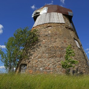 Īves vējdzirnavas Īves vējdzirnavas