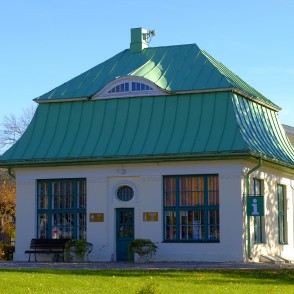 Ernst Gluck Bible museum Ernst Gluck Bible museum