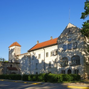 Dundagas pils priekšpuse Dundagas pils priekšpuse