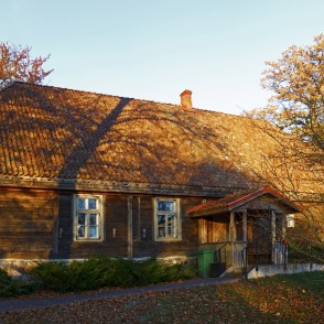 Basu Tautas nams Basu Tautas nams