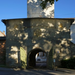 Dundagas pils vārti Dundagas pils vārti