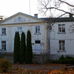 Biržu muižas Kungu māja Biržu muižas Kungu māja