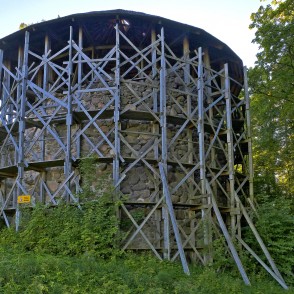 Mujānu viduslaiku pilsdrupas un Baltais tornis Mujānu viduslaiku pilsdrupas un Baltais tornis
